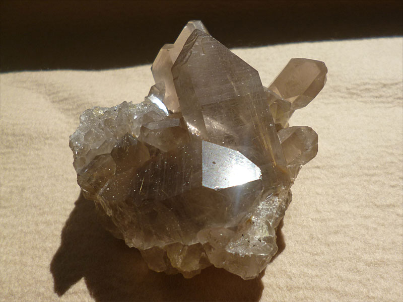 ルチルクォーツのクラスタークリスタル｜rutilated quartz cluster crystal