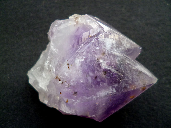 アメジスト原石、紫水晶原石ポイント、レインボークォーツ、虹入り水晶、三頭、双頭259
