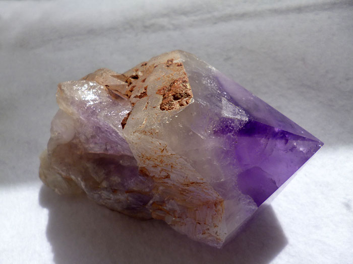 アメジスト原石、紫水晶、レインボークォーツ、虹入りポイント152